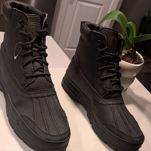 G.H. Bass & CO Men's Black High-Top Boots SZ 12